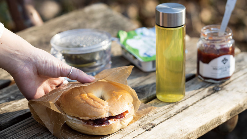春の公園でいっぷく。「さくらの煎茶」とご近所お花見で味わうレシピ
