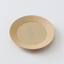 画像をギャラリービューアに読み込む, 大澤知美 白漆リム皿