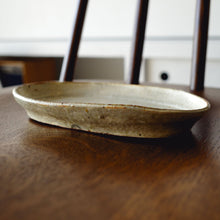 画像をギャラリービューアに読み込む, 田中大輝 粉引楕円皿