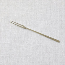 画像をギャラリービューアに読み込む, 三輪周太郎 銀製フルーツフォーク10.5cm