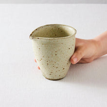 画像をギャラリービューアに読み込む, 天野千香 ヒビ粉引片口