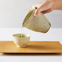 画像をギャラリービューアに読み込む, 天野千香 ヒビ粉引片口