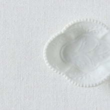 画像をギャラリービューアに読み込む, 李荘窯 木瓜形手塩皿