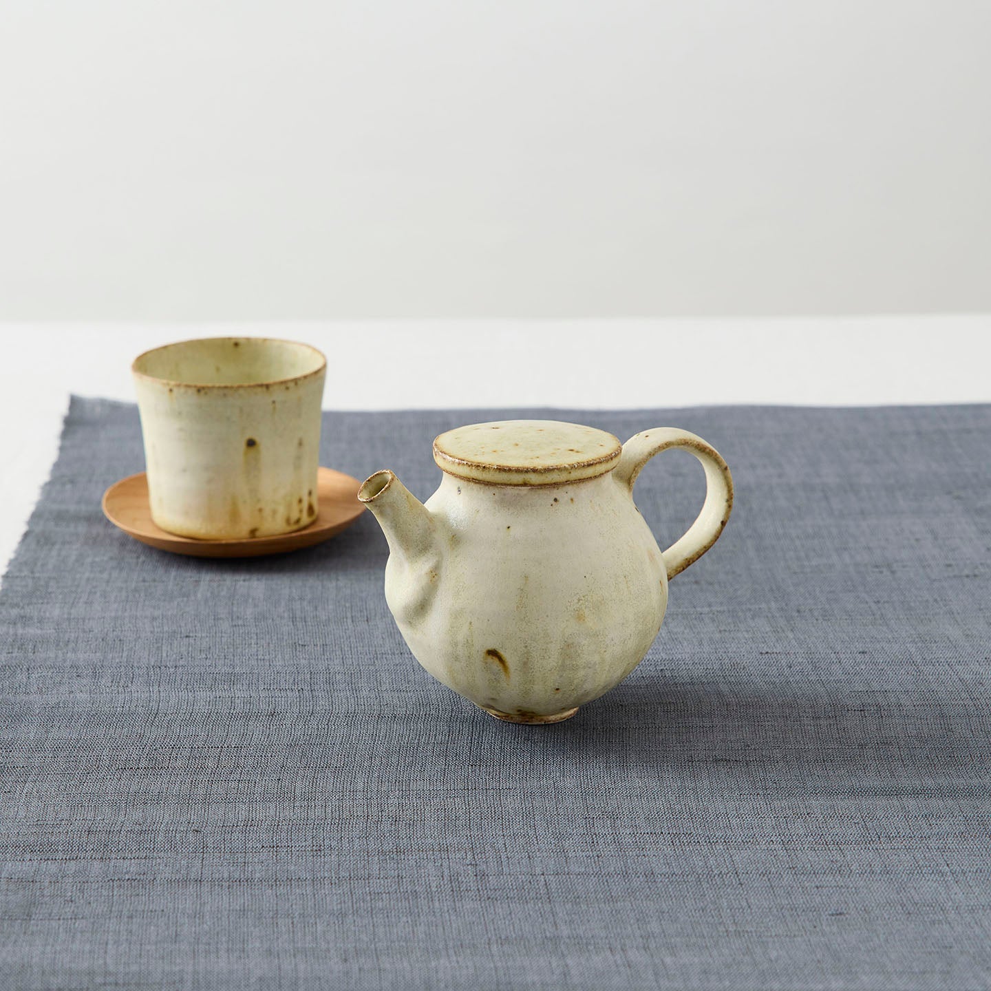 石木文さん　茶器セット　蓋碗　茶托付き　片口 ピッチャー　作家もの 石木文さん 茶器セット 蓋碗 茶托付き 片口 ピッチャー 作家もの