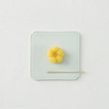 画像をギャラリービューアに読み込む, 稲村真耶 白磁板皿