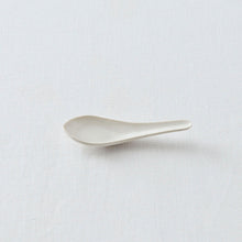 画像をギャラリービューアに読み込む, 大江憲一 レンゲ