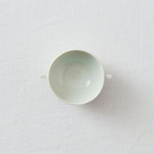 画像をギャラリービューアに読み込む, タナカシゲオ 白瓷耳盃(約50ml)
