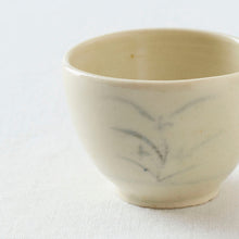 画像をギャラリービューアに読み込む, タナカシゲオ 青花秋草文坏(約40ml)