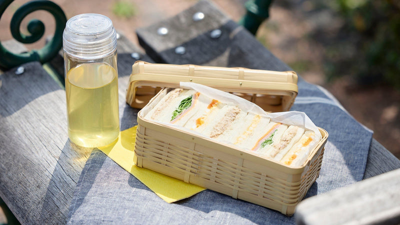 初夏のピクニックレシピ。「017 藤枝かおり」とサンドイッチのペアリング