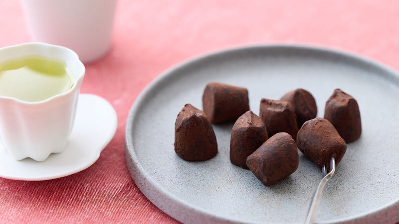 冬のご褒美レシピ。生チョコレートと「004 やぶきた やめ」 のビター＆スイートな組み合わせ