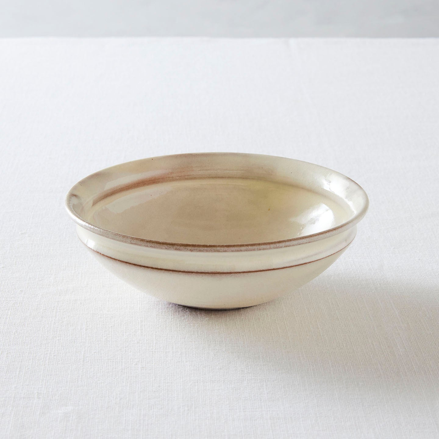 荒賀文成 馬たらい皿 荒賀文成 展 】より、粉引・黒釉馬たらい皿 各種