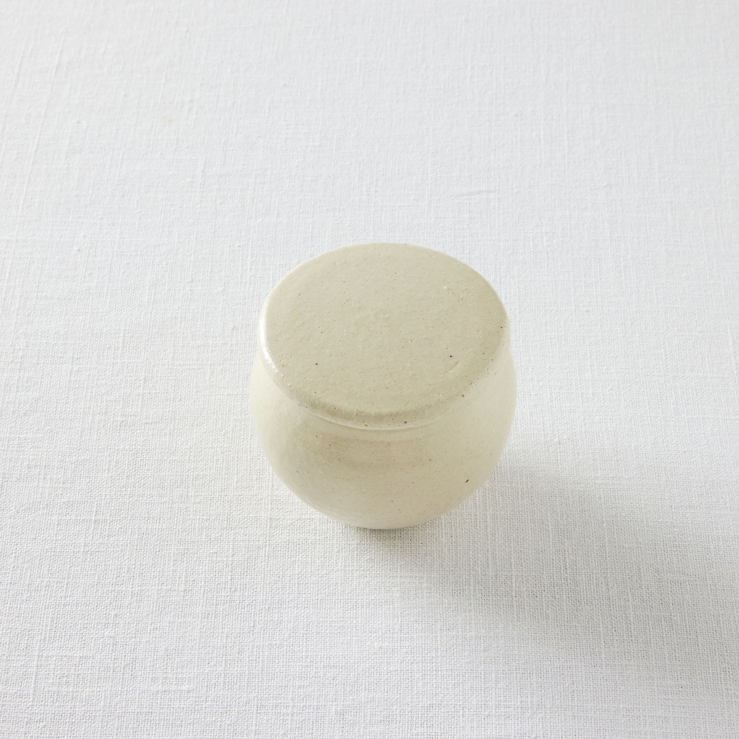 【値下げ】高橋朋子　薄器　蓋もの　茶道具　作家直筆共箱＆包布付き　未使用美品 高橋朋子《金銀彩薄茶器 游ぐ月》（T6） – Numero CLOSET