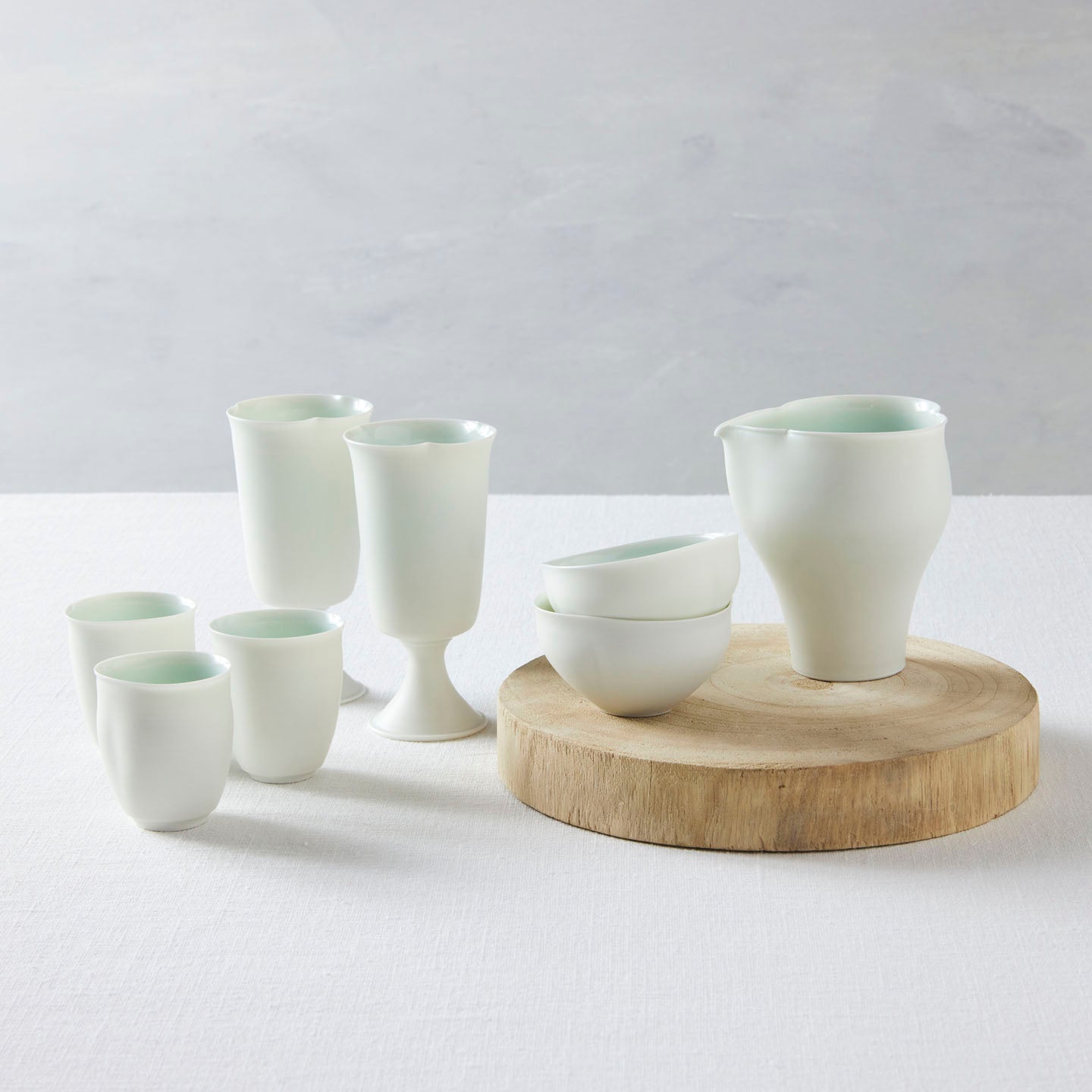 村田匠也 青白磁葉形片口(村田匠也) – 煎茶堂東京オンライン