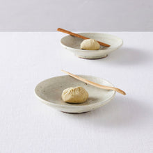 画像をギャラリービューアに読み込む, 田中大輝 粉引ソーサー
