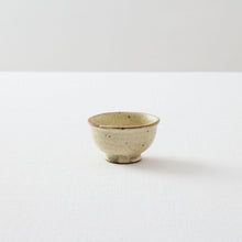 粉引 花器 粉引の白の美しさ モダンなフォルム 陶芸作品