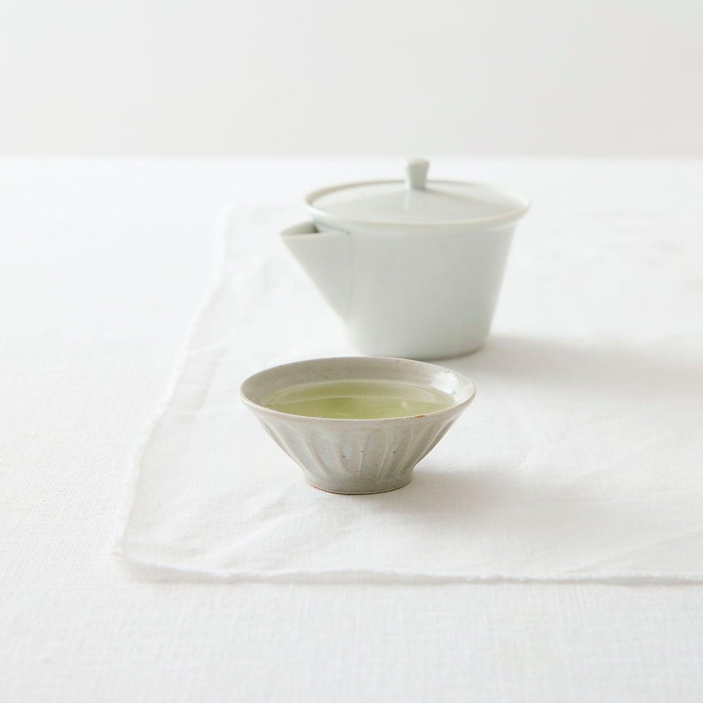 齋藤有希子 白釉鎬茶杯(齋藤有希子) – 煎茶堂東京オンライン