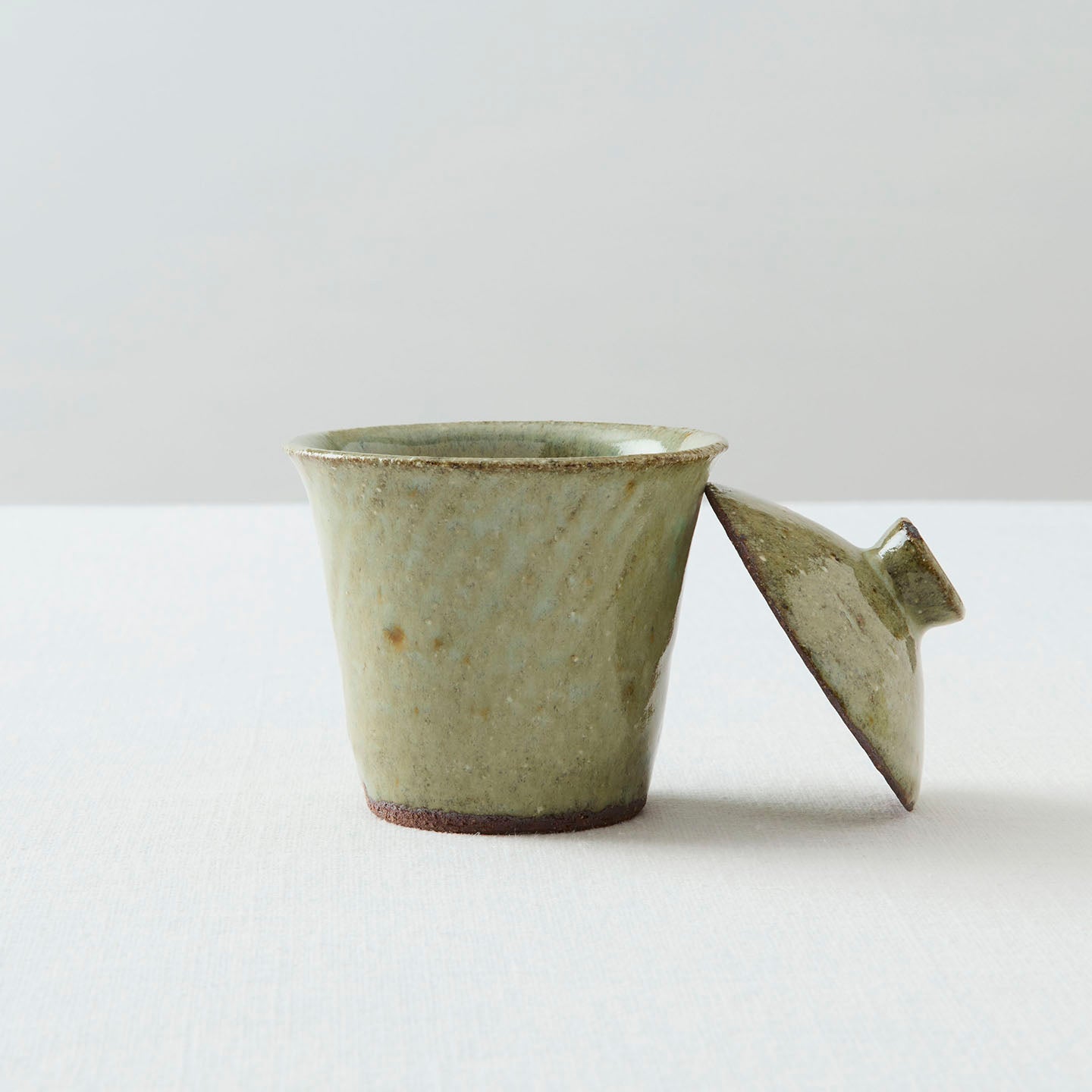 酒匂ふみ 灰白蓋椀(酒匂ふみ) – 煎茶堂東京オンライン