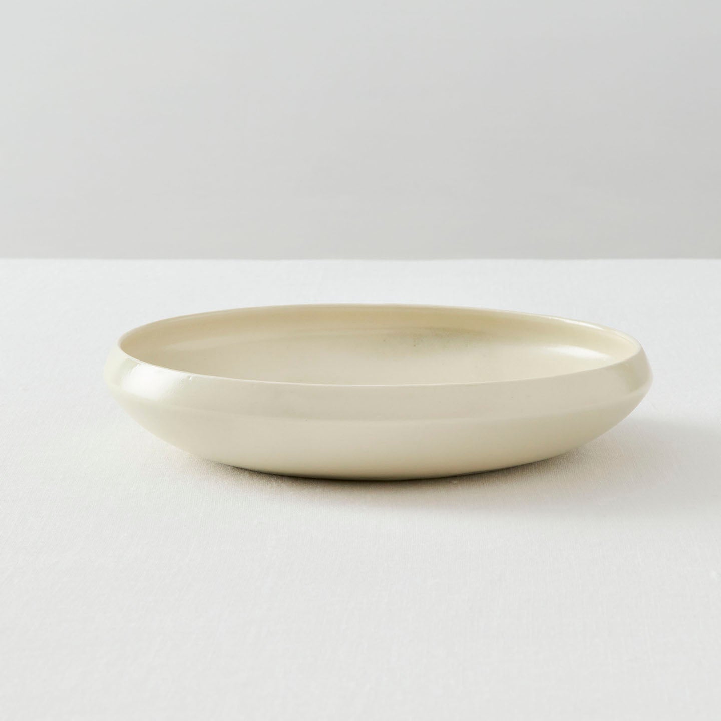 千田稚子 灰釉縁立皿(千田稚子) – 煎茶堂東京オンライン