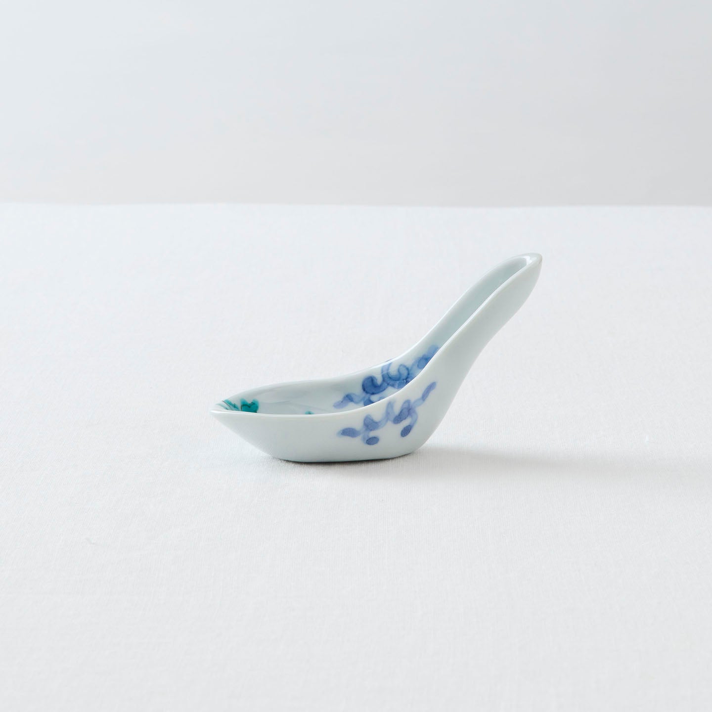 清水なお子 レンゲ小付牡丹(清水なお子) – 煎茶堂東京オンライン