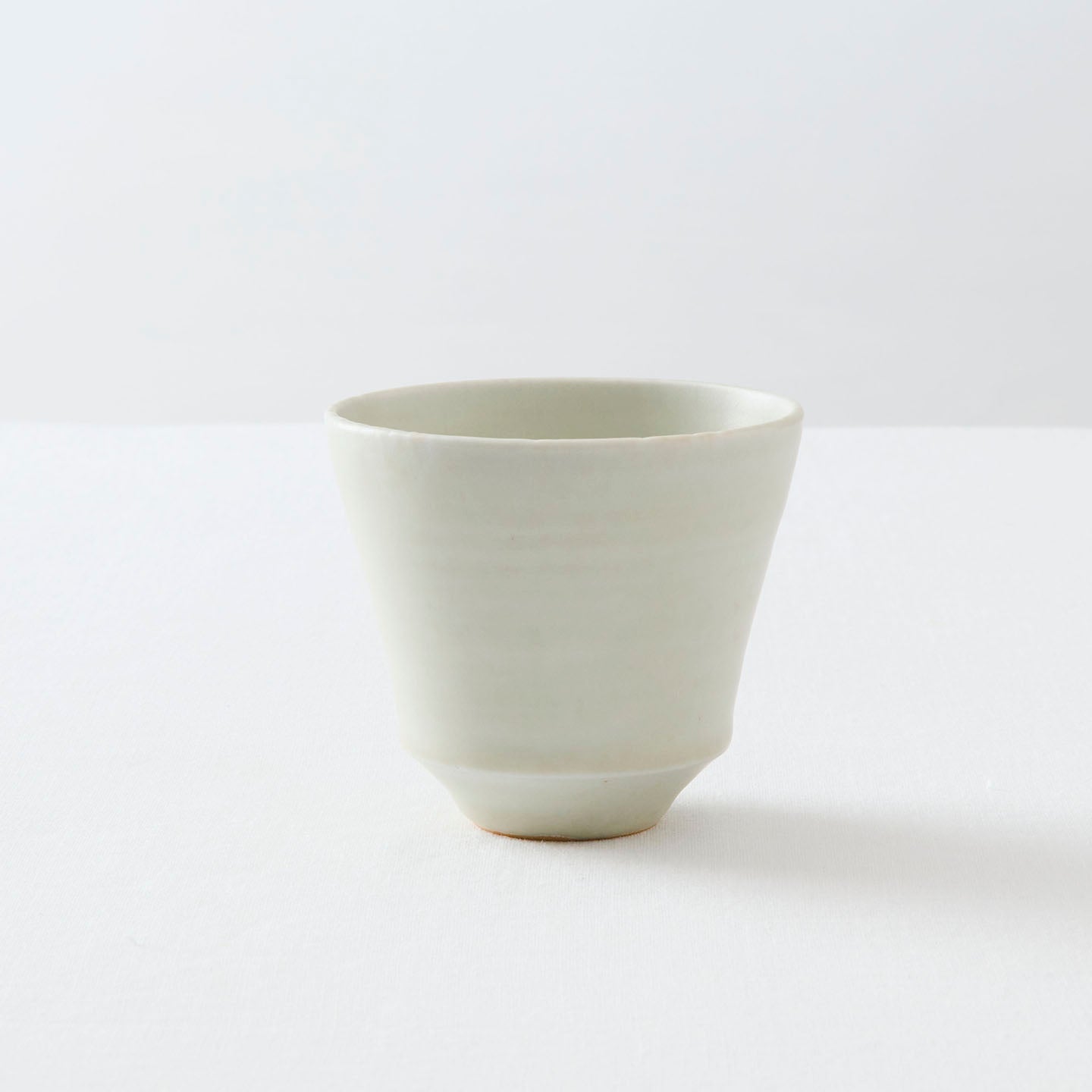 土井善男 緑白釉カップ(土井善男) – 煎茶堂東京オンライン