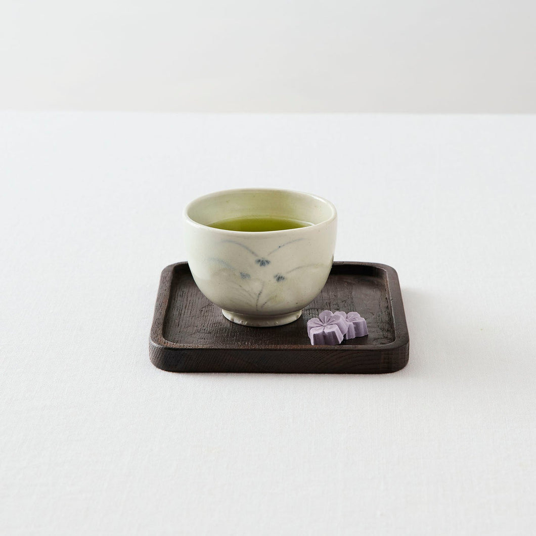 タナカシゲオ 青花秋草文盃（約70ml）