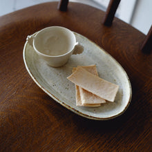 画像をギャラリービューアに読み込む, 田中大輝 粉引楕円皿
