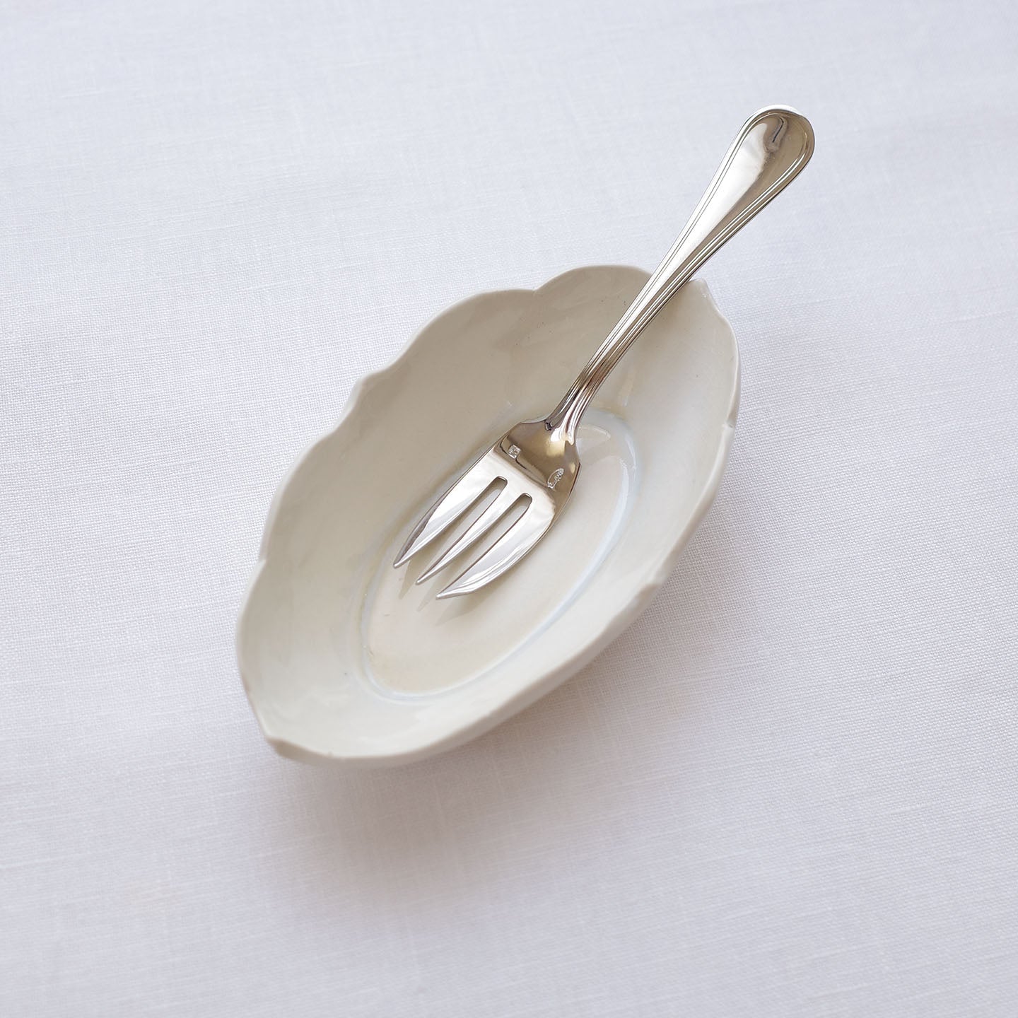 中里花子 チャクラ楕円小鉢(中里花子) – 煎茶堂東京オンライン